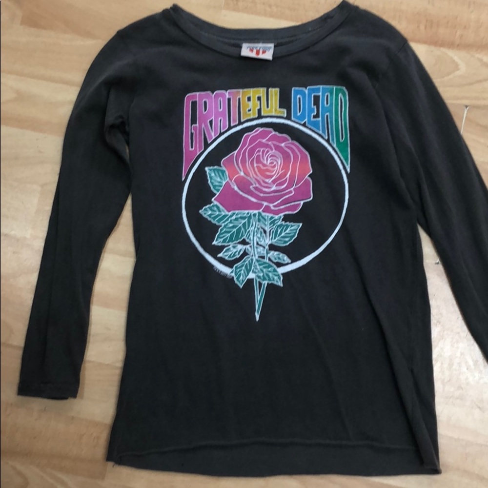 Long sleeve tee